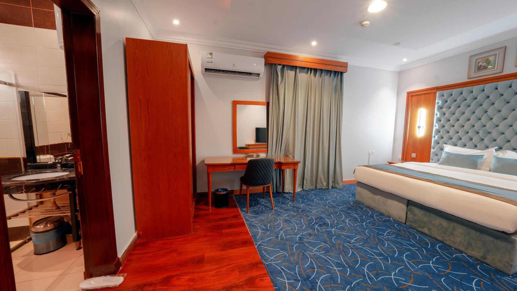 Al Masem Serviced Apartments - Exit 9 Riade Quarto foto